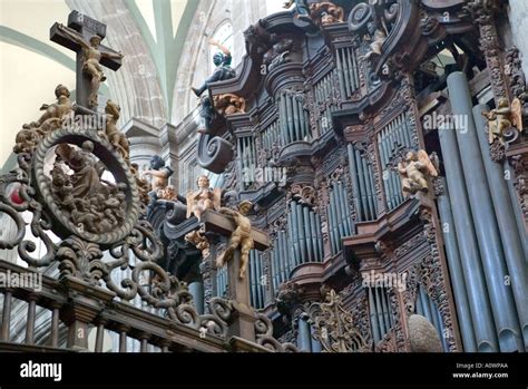 Detail from the interior of the Metropolitan Cathedral in Mexico City ...