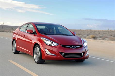 2014 Hyundai Elantra Sedan - HD Pictures @ carsinvasion.com