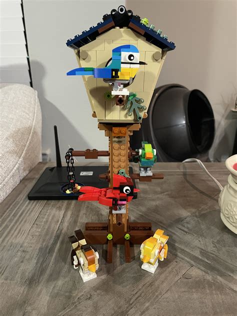 One of the best 3 in 1 Creator sets imo. It’s so good, The birrrdddsssss : r/lego