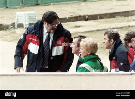 Ricky Tomlinson during filming as he plays Mike Bassett England manager at Wembley Stadium ...