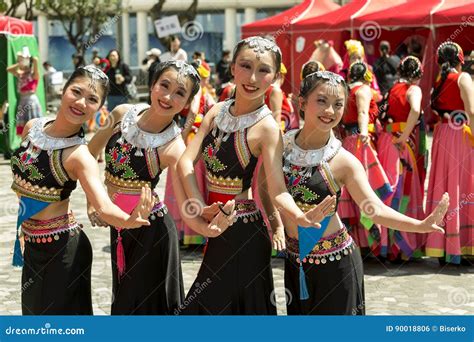 Chinese Traditional Costumes Editorial Photo - Image of china, groups ...