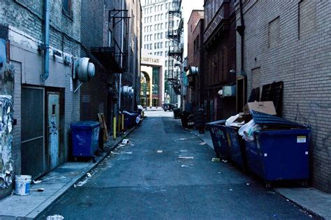 alleyway - Google Search | Alleyway, Places