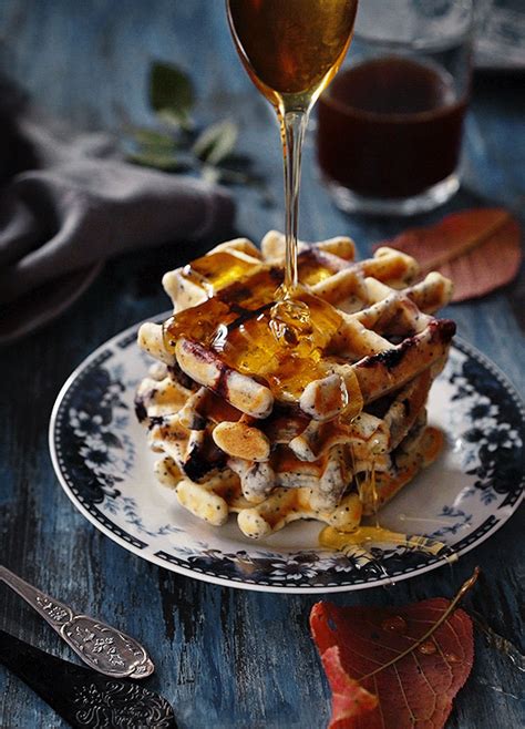 TASTY FOOD GIFS TO MAKE YOUR STOMACH RUMBLE #FOOD #RECIPE #LEWDFOODS Waffles Photography, Ice ...