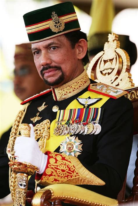 Brunei King look different | HardwareZone Forums