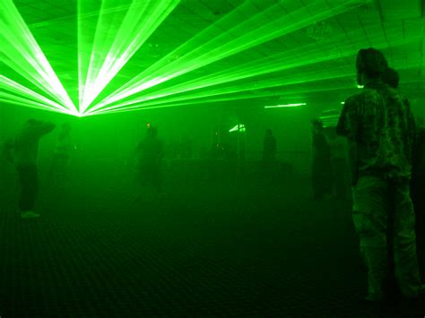 Lasers at the rave | Douglas Muth | Flickr