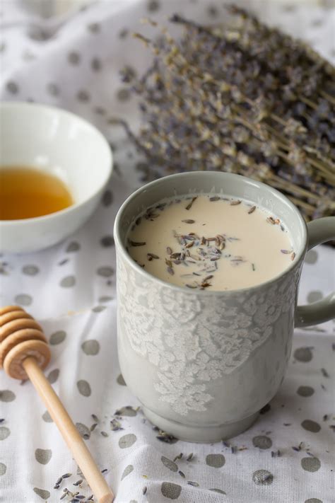 A Soothing and Comforting Earl Grey Latte with Lavender and Honey to Help You Relax and Enjoy ...