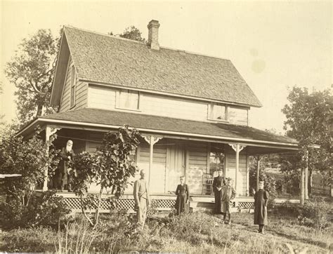 Warren Home Circa 1893 - The History Museum of Hood River County