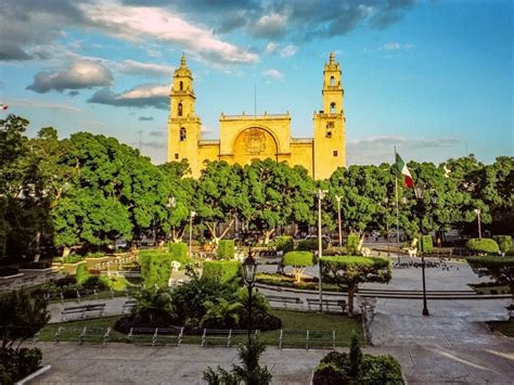 Merida Yucatan Mexico: Things to Do + Merida Travel Guide