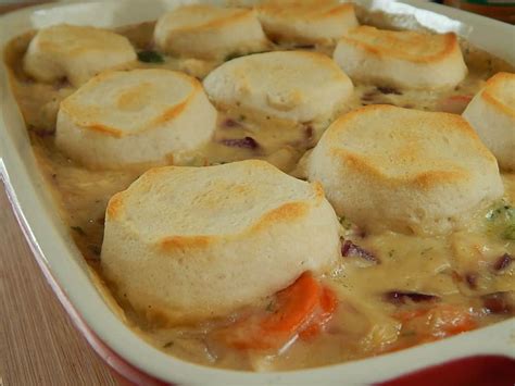 pillsbury biscuit topped chicken pot pie