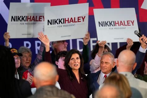 Nikki Haley on 2024 trail takes swipes at Republican rival Ron DeSantis ...