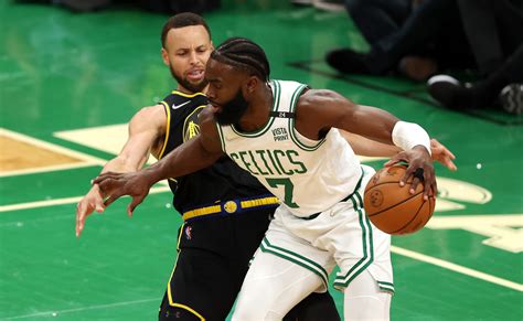 Jaylen Brown Sends Clear Message to Rest of NBA After Celtics Crush ...