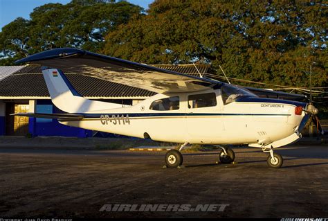 Cessna 210 Centurion II - Untitled | Aviation Photo #5594879 | Airliners.net