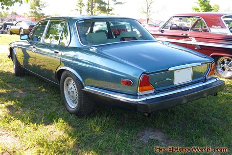 1986 Jaguar XJ6 Rear Left Picture