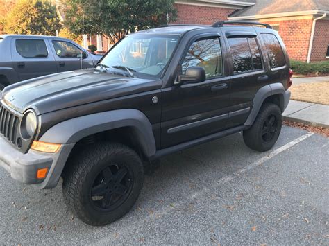 Randy's 2005 Jeep Liberty - Holley My Garage