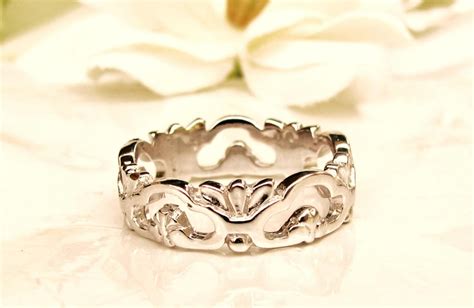 Vintage Filigree Wedding Band 14K White Gold Wedding Ring