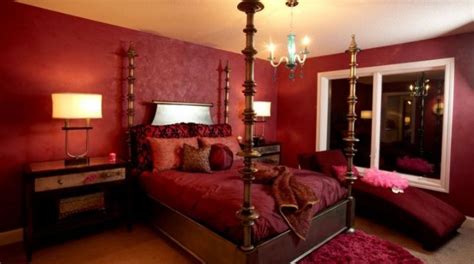 How To Decorate A Bedroom With Red Walls