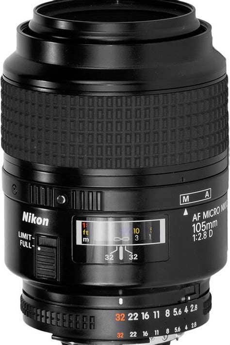 Nikon AF-D Micro-Nikkor 105mm F/2.8 Lens Esquimalt & View Royal, Victoria