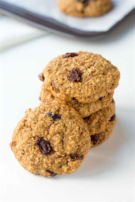 Healthy Oatmeal Raisin Cookies Recipe