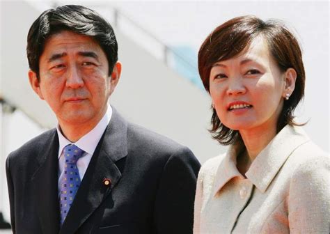 Akie Abe, Japanese Prime Minister Shinzo’s Wife: 5 Facts | Heavy.com