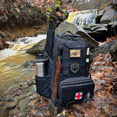 MOLLE System: What is MOLLE, Who Uses It and How Does MOLLE Work? – 14er Tactical