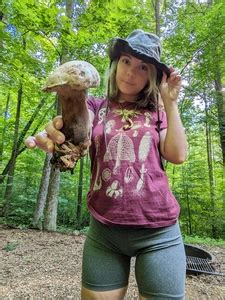 teresamycelia's Profile · iNaturalist