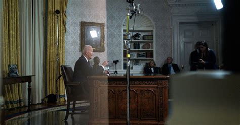 Biden Reads His Teleprompter Instructions Aloud During Oval Office Address