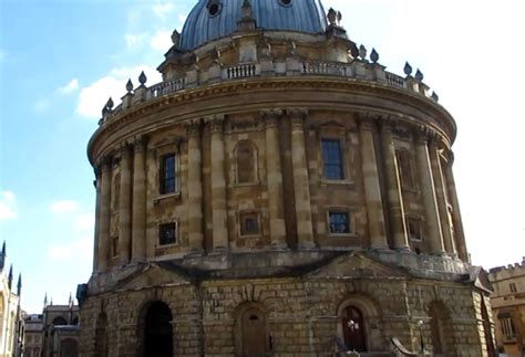 FILMING IN OXFORD: A WALK AROUND RADCLIFFE SQUARE WITH ENDEAVOUR AND ...