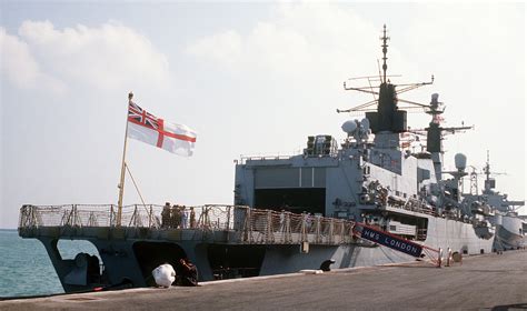 HMS London F 95 Type 22 Broadsword class Frigate Royal Navy