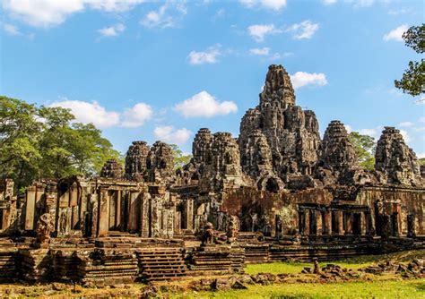 Cambodia Landmarks: what landmarks you shouldn't miss on a trip to Cambodia?