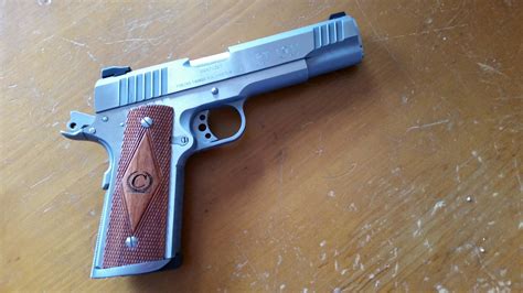 Taurus specific 1911 grips