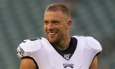 Know About Zach Ertz; NFL, Wife, Age, Stats, Contract, Salary