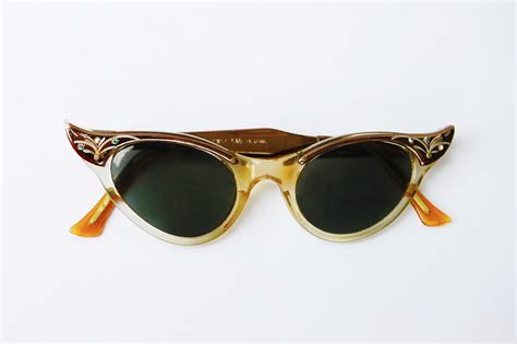 Mid-Century Modern Freak | Vintage Eyewear - Via