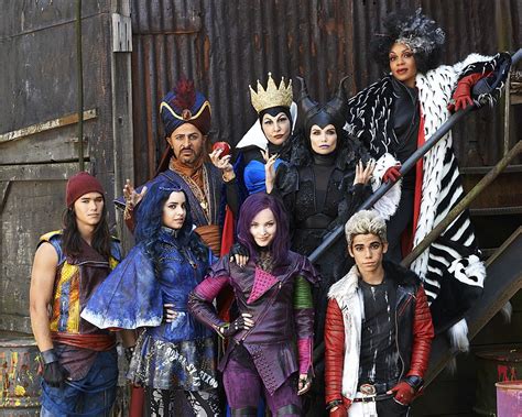 Disney to premiere 'Descendants' sequel across 5 networks | Chattanooga Times Free Press