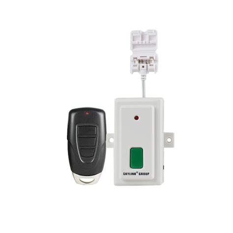 Skylink Universal 3-Button Keychain Garage Door Opener Remote at Lowes.com