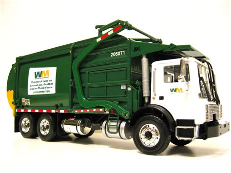 First Gear Waste Management front load garbage truck. | Flickr