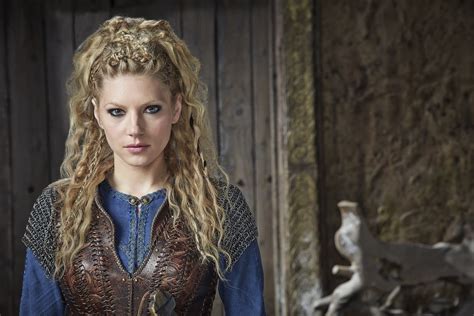 Julia Speaks: BEAUTY | Lagertha (VIKINGS) Makeup + Hair Tutorial