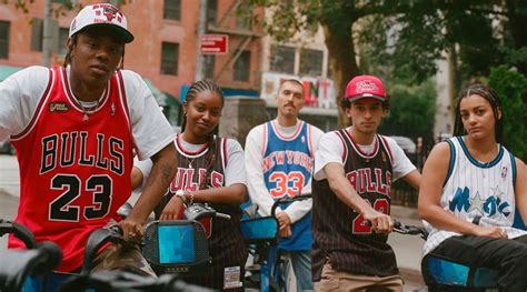 Best Ways to Wear Basketball Jerseys | lifestylemanor