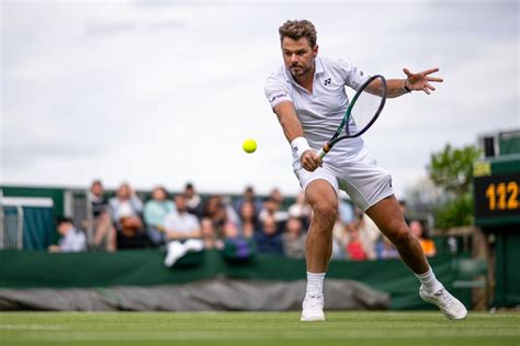 Stanislas Wawrinka on Twitter: "Tsssss…First round 🗡️🌱🎾🧩💪🏻💚 #letsgo # ...