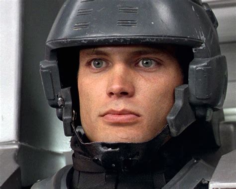 Casper Van Dien as Johnny Rico in Starship Troopers | Casper van dien, Starship troopers, Trooper