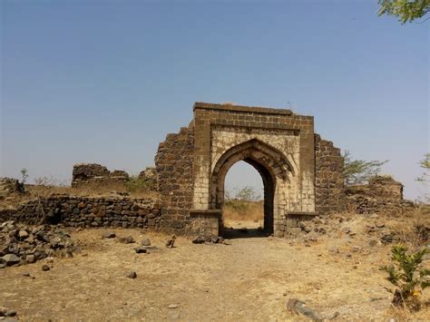 Dharur Fort aka Fatiyabad fort in Beed district of Maharashtra. | The ...