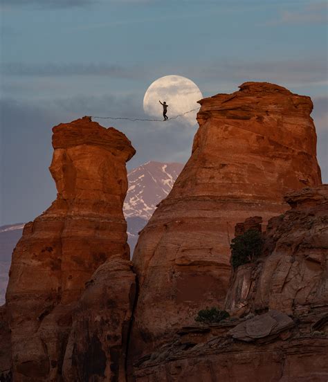 This Incredible 'MoonWalk' Photo Was Captured in a Single Shot | PetaPixel