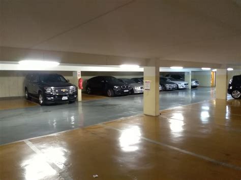 Parking Nice-Côte d'Azur (proche aéroport) - TOP 5 parkings