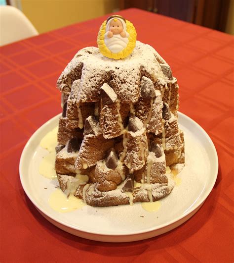 Pandoro Cake with Mascarpone Cream | Christmas treats, Italian christmas, Christmas in italy