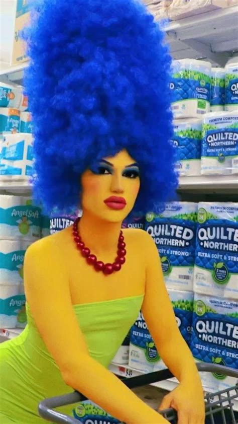 Halloween costumes. Marge Simpsons aesthetic. Marge Simpson Makeup. Marge Simpson meme. Cosplay ...