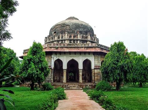 Tomb of Sikandar Lodi - Tomb of the the powerful Emperor