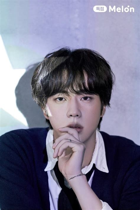 10+ Moments From BTS Jin's Live Debut Performance Of "The Astronaut ...