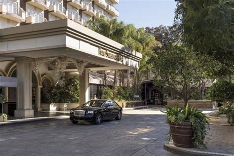 Iconic Luxury: Four Seasons Hotel at Beverly Hills