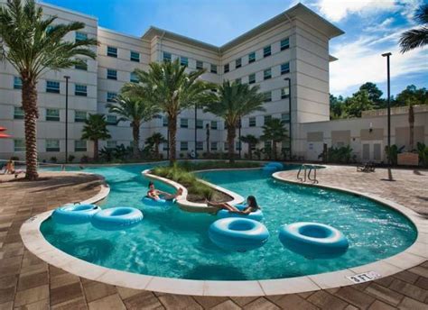 11 insanely luxurious college dorms | University dorms, Nova southeastern university, Colleges ...