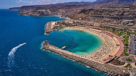 Amadores beach | Hello Canary Islands