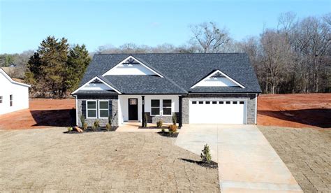 267 R C Thompson Rd, Chesnee, SC 29323 | realtor.com®